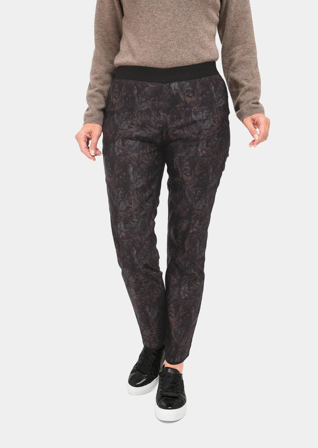 Брюки GOLDNER Wendedruckhose Louisa, черный
Брюки GOLDNER Wendedruckhose Louisa, черный