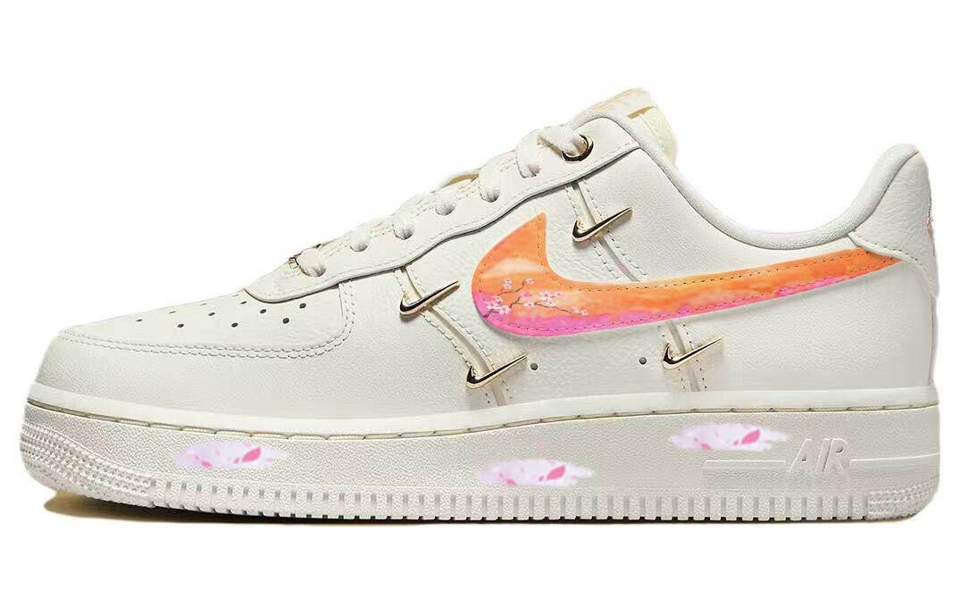 Кроссовки Nike Air Force 1 Skateboarding Shoes Women's Low-top White/gold, белый
Кроссовки Nike Air Force 1 Skateboarding Shoes Women's Low-top White/gold, белый
