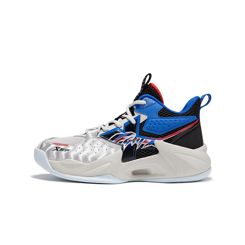 Баскетбольные кроссовки средней высоты с противоскользящей подошвой и износостойкими подошвами для детей XTEP, серый/черный
Баскетбольные кроссовки средней высоты с противоскользящей подошвой и износостойкими подошвами для детей XTEP, серый/черный