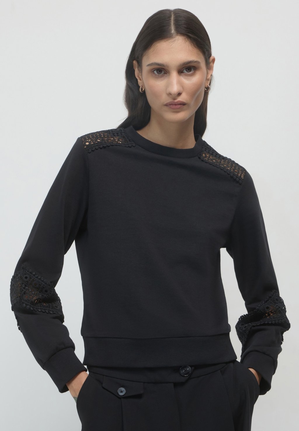 Толстовка Calliope, черный
Толстовка Calliope, черный