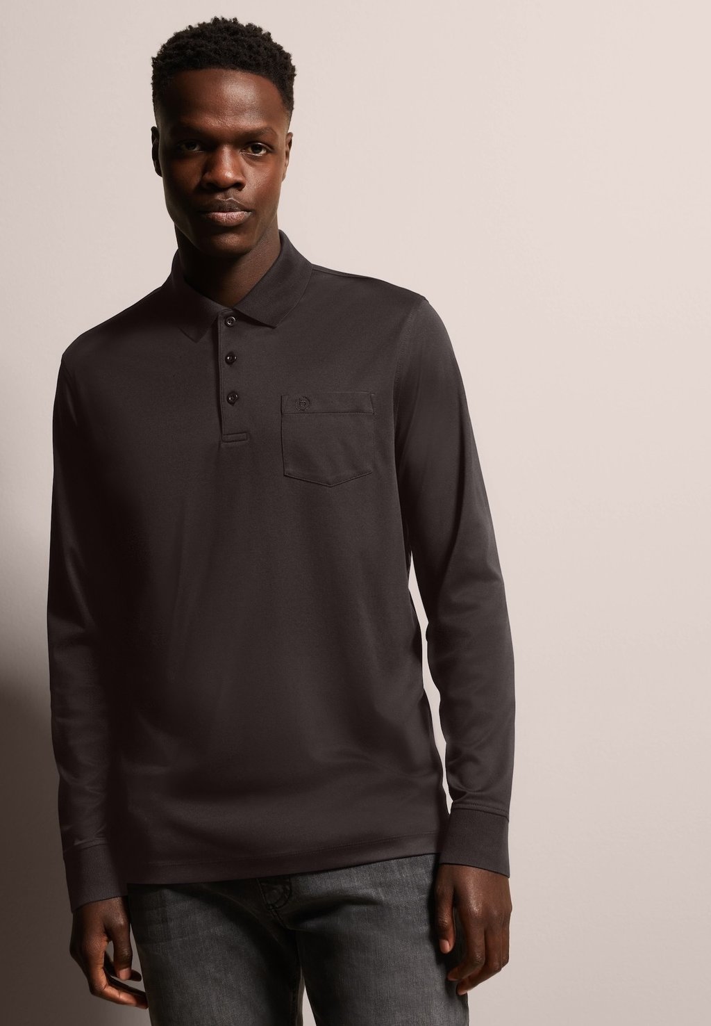 Топ с длинными рукавами MODERN FIT bugatti, коричневый
Топ с длинными рукавами MODERN FIT bugatti, коричневый