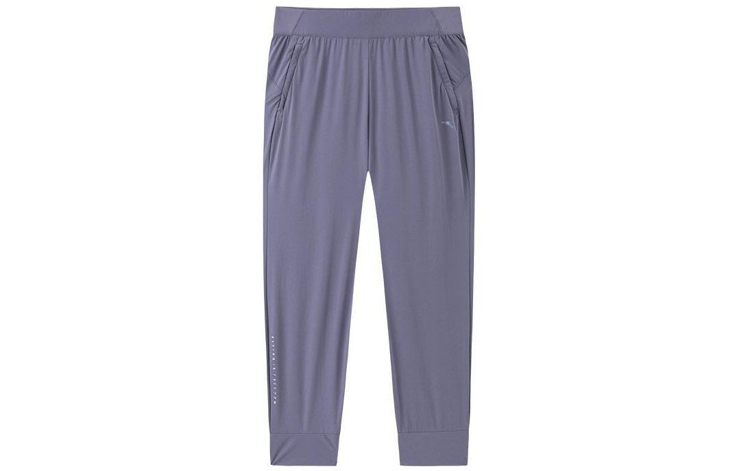 Трикотажные спортивные штаны Variety Training Collection женские серые, картофельно-фиолетовые Anta
Трикотажные спортивные штаны Variety Training Collection женские серые, картофельно-фиолетовые Anta