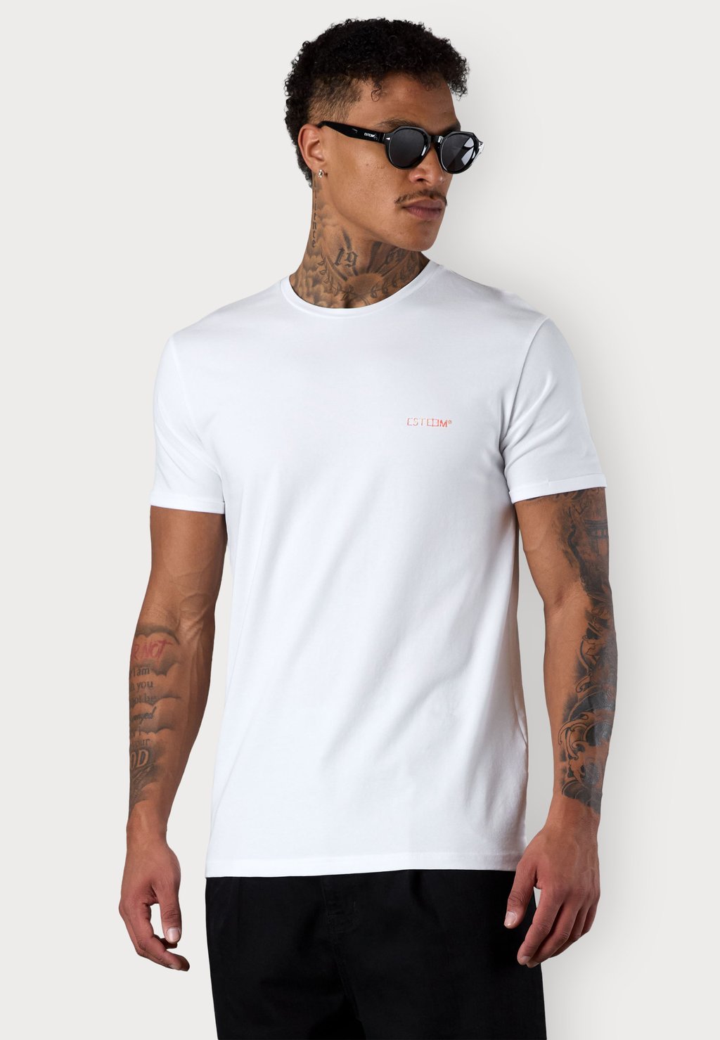 Базовая футболка ESTEEM, белый
Базовая футболка ESTEEM, белый