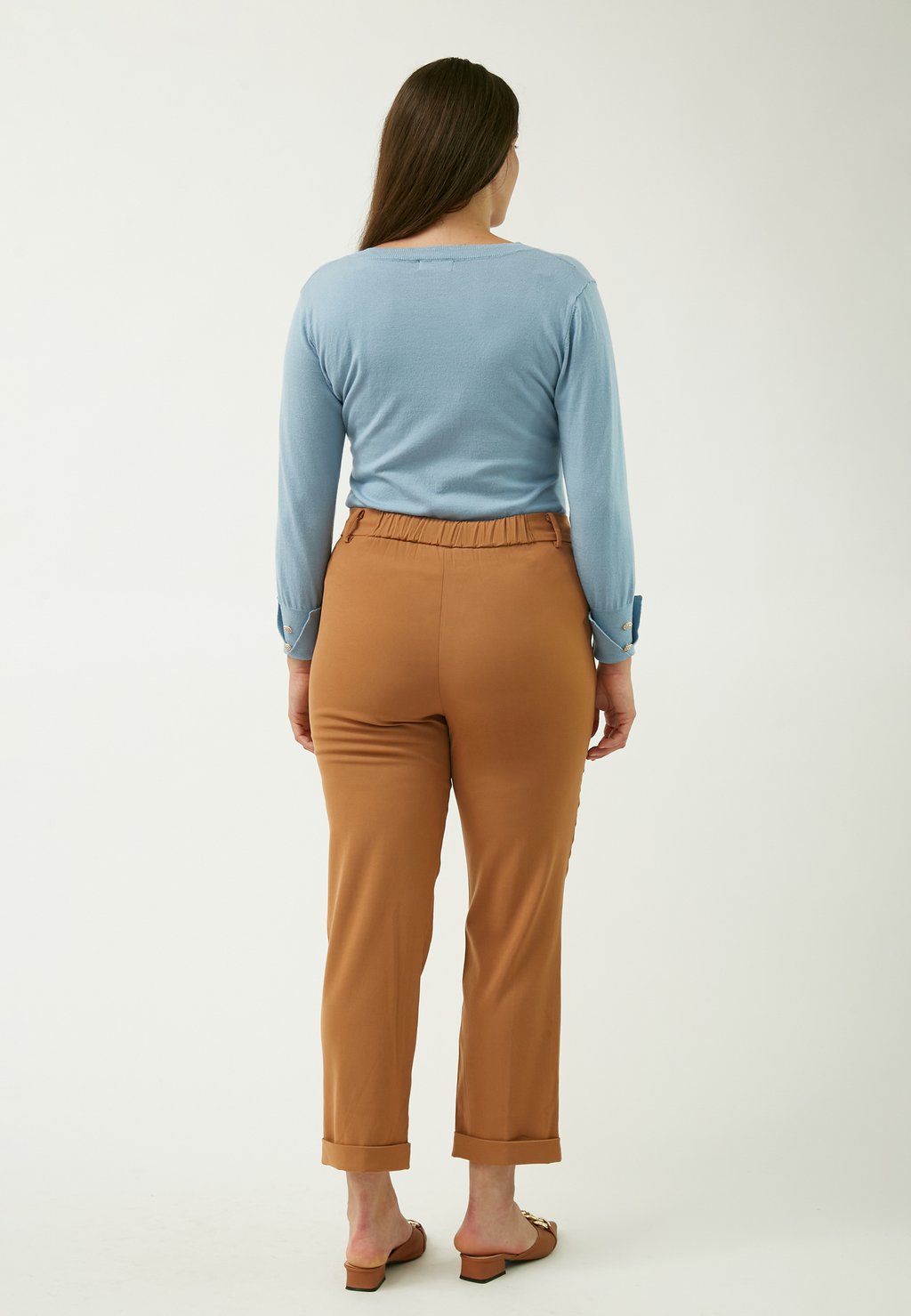 Джемпер SLIT CUFFS Maison Form'elle, светло-голубой
Джемпер SLIT CUFFS Maison Form'elle, светло-голубой