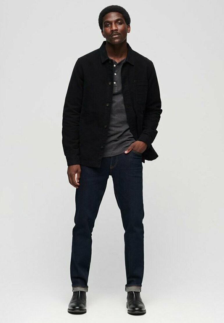 Куртка Superdry MERCHANT MOLESKIN, черный
Куртка Superdry MERCHANT MOLESKIN, черный