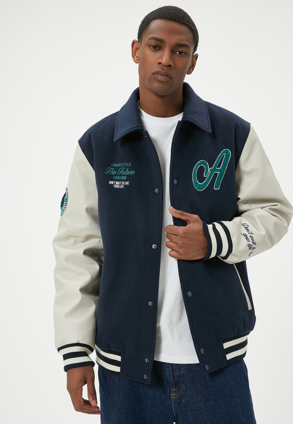 Летняя куртка Koton, темно-синий
Летняя куртка Koton, темно-синий