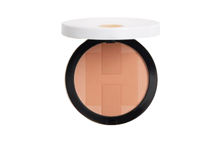 Трехцветная минеральная рассыпчатая пудра для сияния кожи, стойкая, 18 г HERMES
Трехцветная минеральная рассыпчатая пудра для сияния кожи, стойкая, 18 г HERMES