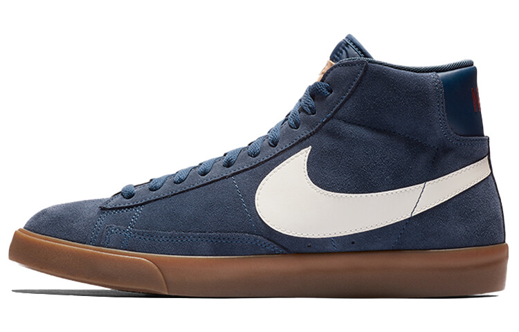 Кроссовки Nike Blazer Mid Mid Tops Retro Navy Blue
Кроссовки Nike Blazer Mid Mid Tops Retro Navy Blue