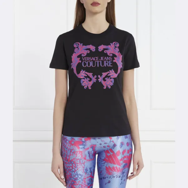 Футболка стандартного кроя Versace, черный
Футболка стандартного кроя Versace, черный