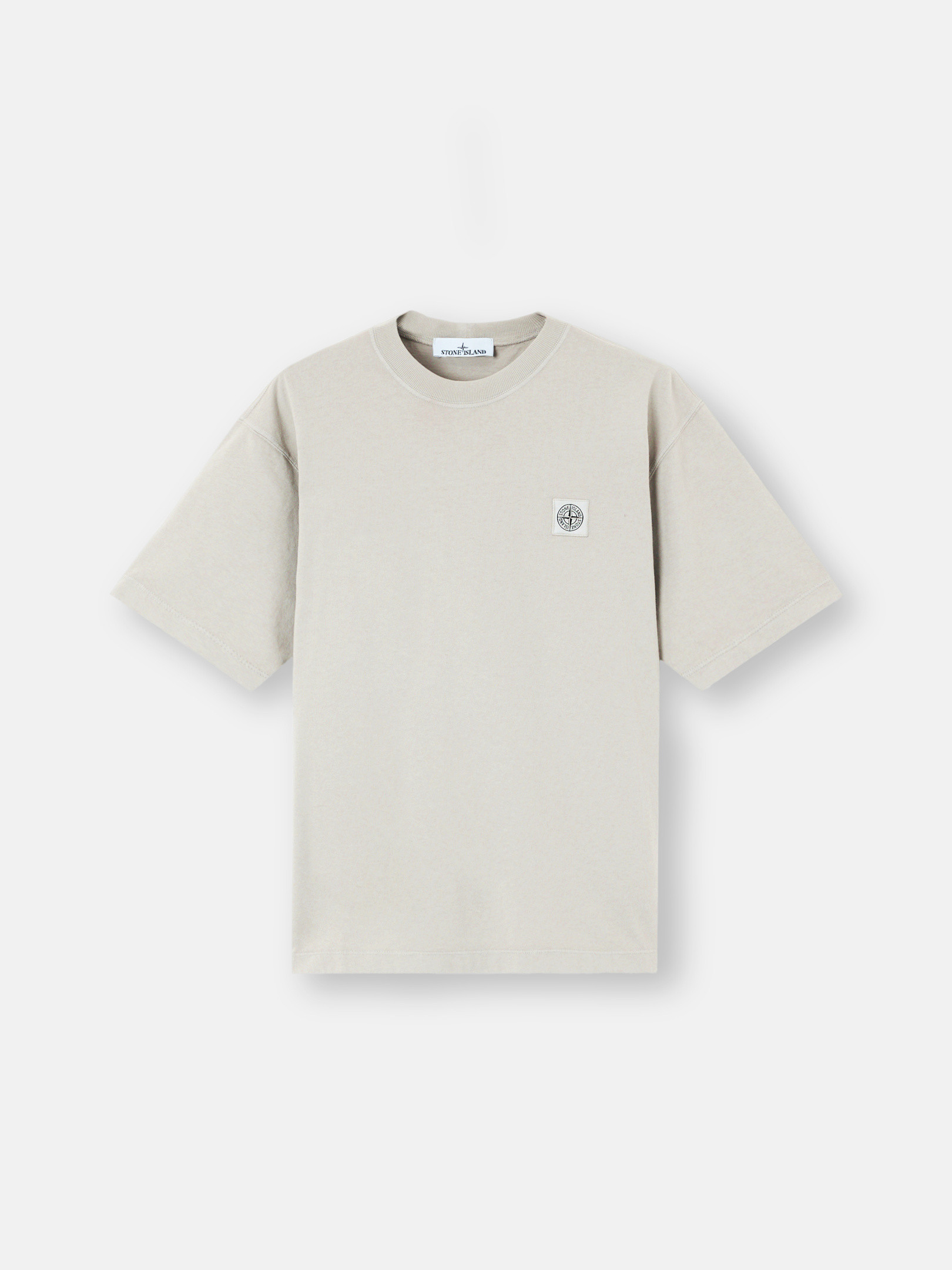 Футболка прямого кроя с короткими рукавами и нашивкой Компас Stone Island 2100025 COMBED ORGANIC COTTON JERSEY, Pearl Grey
Футболка прямого кроя с короткими рукавами и нашивкой Компас Stone Island 2100025 COMBED ORGANIC COTTON JERSEY, Pearl Grey