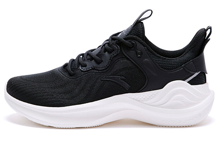 Кроссовки женские Ling Yun 3 Low-top черные/белые Anta
Кроссовки женские Ling Yun 3 Low-top черные/белые Anta