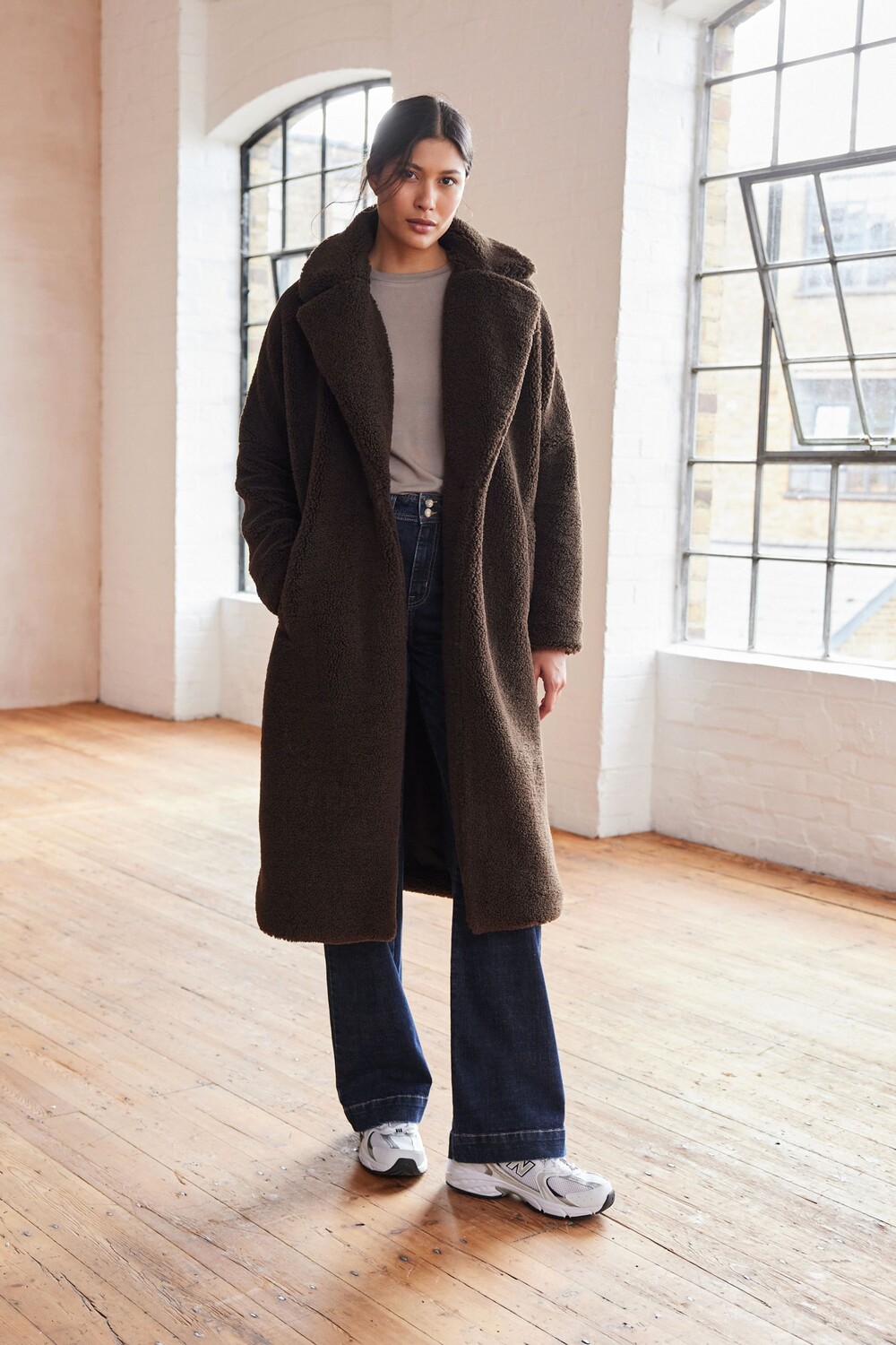 Длинное пальто с плюшевой дубленкой Next, коричневый
Длинное пальто с плюшевой дубленкой Next, коричневый