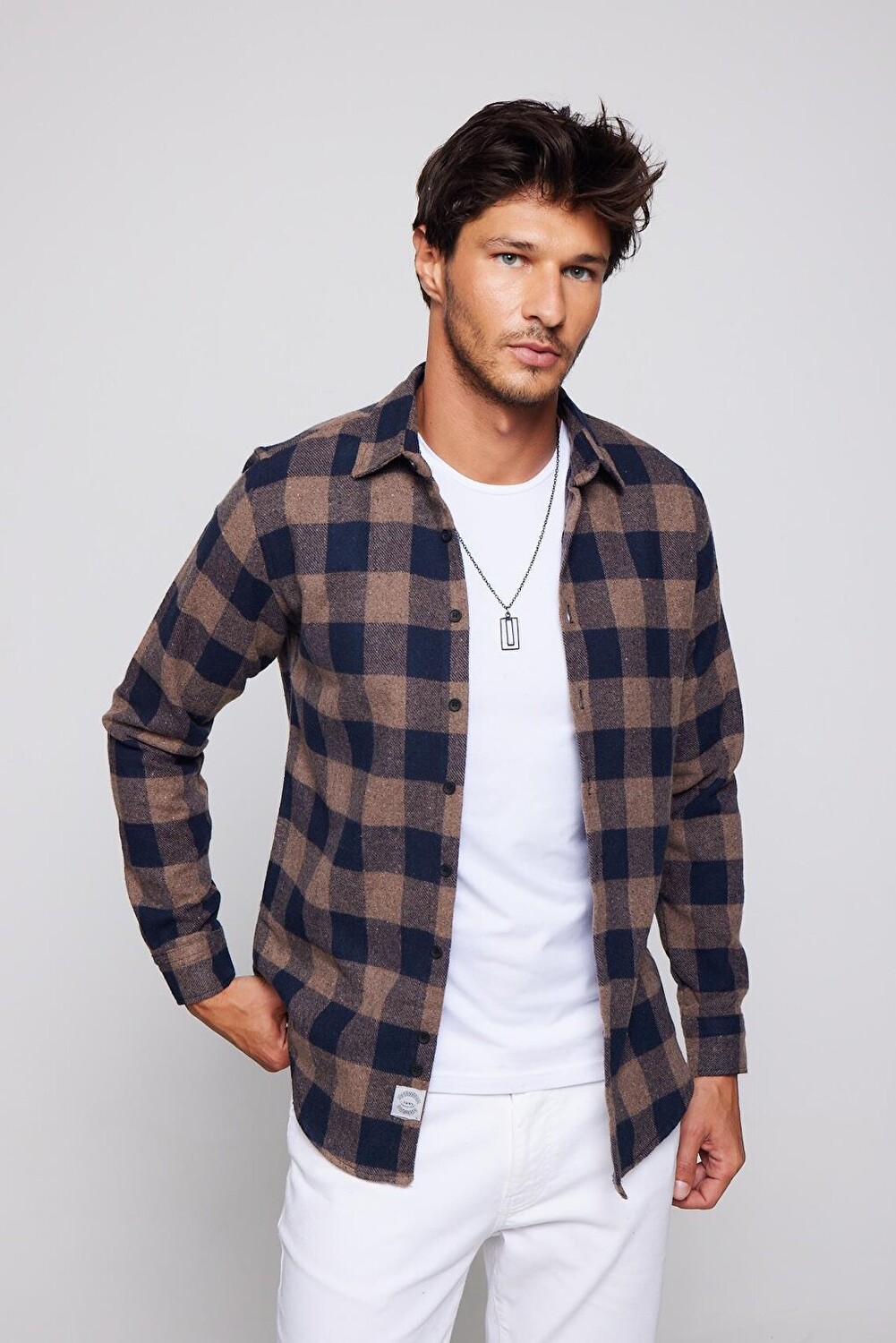 Мужская рубашка Lumberjack Slim Fit узкого кроя в клетку со спортивным воротником TUDORS, смешанный
Мужская рубашка Lumberjack Slim Fit узкого кроя в клетку со спортивным воротником TUDORS, смешанный