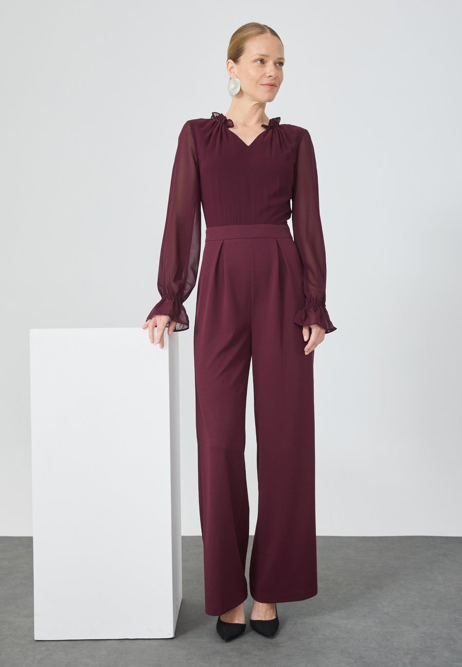 Комбинезон Anna Field Jumpsuit, Bordeaux
Комбинезон Anna Field Jumpsuit, Bordeaux