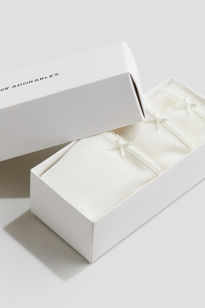 Комплект из 3 хлопковых трусов H&M, белый
Комплект из 3 хлопковых трусов H&M, белый