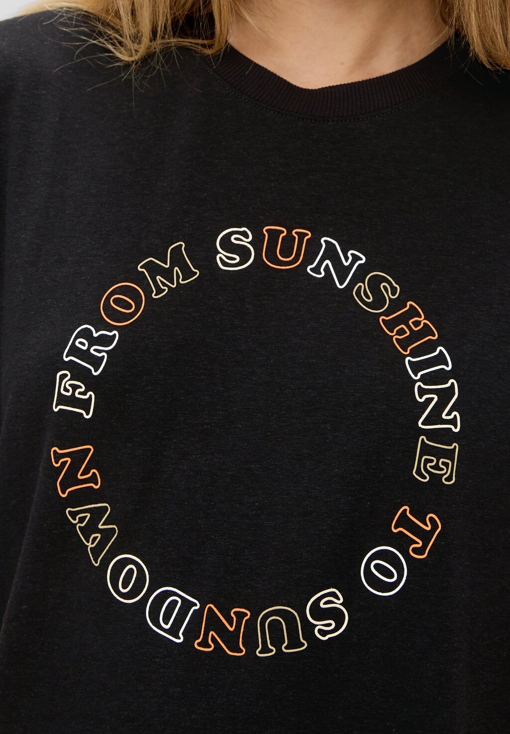 Принт на футболке s.Oliver, черный
Принт на футболке s.Oliver, черный