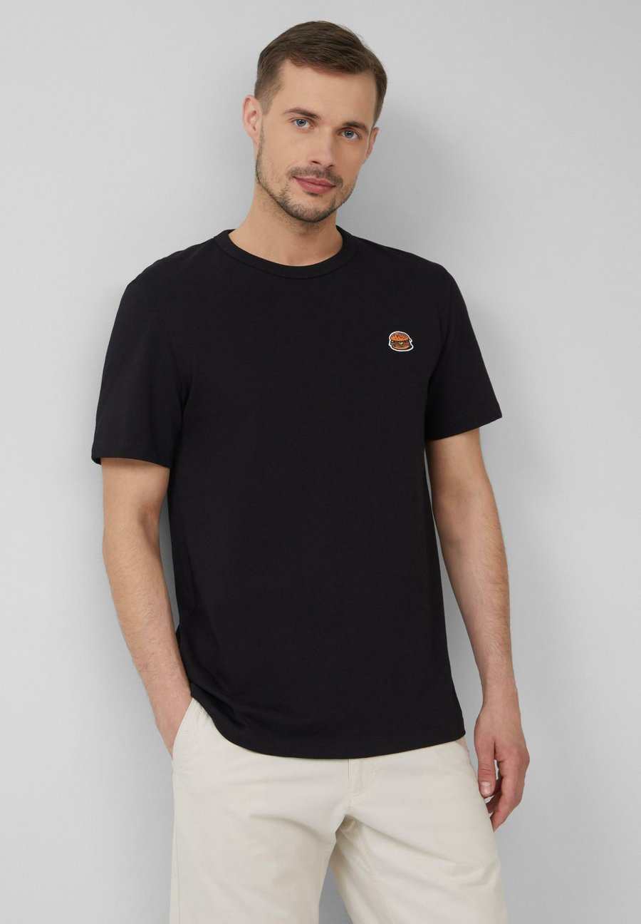 Футболка s.Oliver MIT GRILL-MOTIV, Schwarz/Black, Черный, Футболка s.Oliver MIT GRILL-MOTIV, Schwarz/Black
Футболка s.Oliver MIT GRILL-MOTIV, Schwarz/Black, Черный, Футболка s.Oliver MIT GRILL-MOTIV, Schwarz/Black