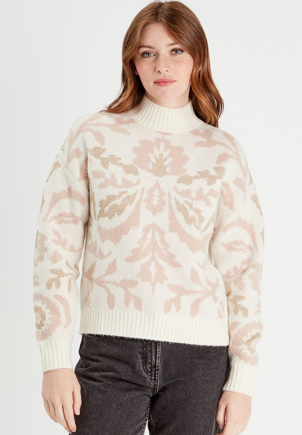 Джемпер MIT STEHKRAGEN Cache Cache, бежевый
Джемпер MIT STEHKRAGEN Cache Cache, бежевый