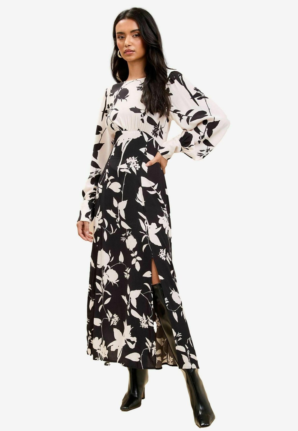 Платье макси PETITE Lipsy, черный
Платье макси PETITE Lipsy, черный