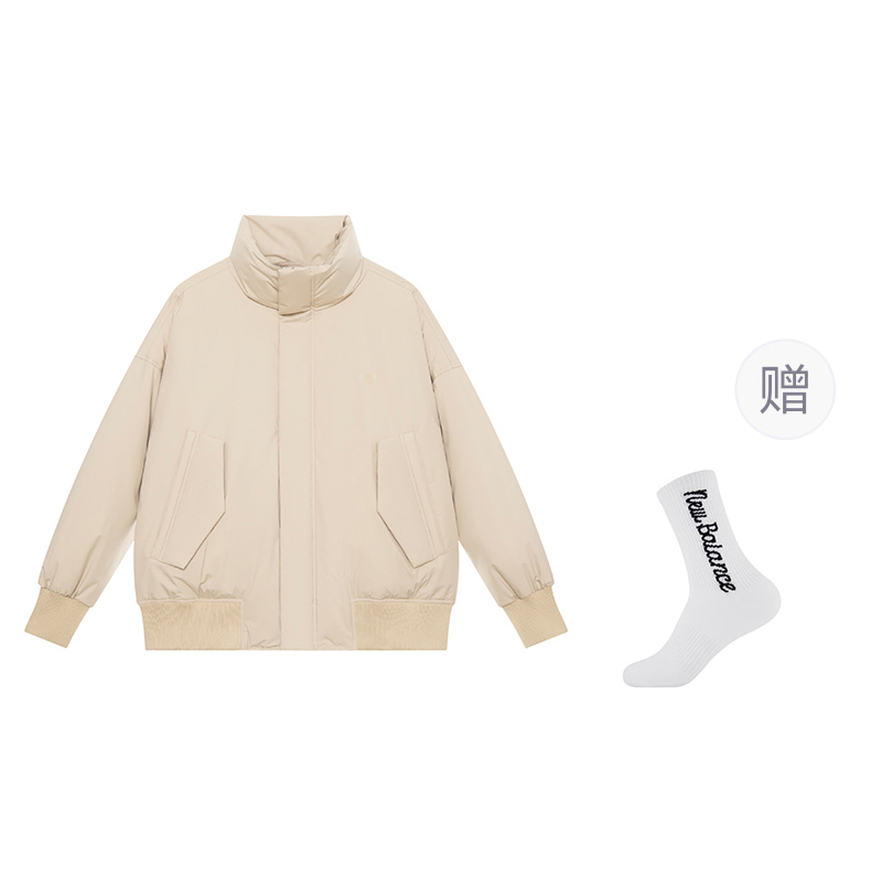 New Balance Мужская куртка пуховая в стиле Casual, Khaki+Socks
New Balance Мужская куртка пуховая в стиле Casual, Khaki+Socks