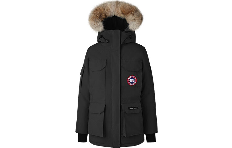 Женский пуховик Canada Goose
Женский пуховик Canada Goose