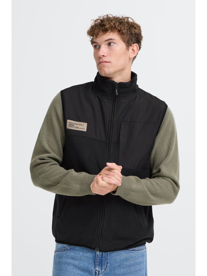 BLEND Флисовый жилет BHMasis черного цвета
BLEND Флисовый жилет BHMasis черного цвета