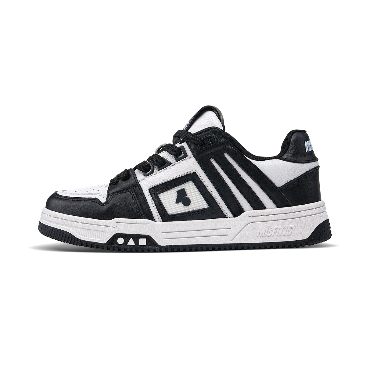 MAISON MISFIT 15 Кроссовки Savior Low Top Casual Skateboard Shoes Unisex Black White
MAISON MISFIT 15 Кроссовки Savior Low Top Casual Skateboard Shoes Unisex Black White