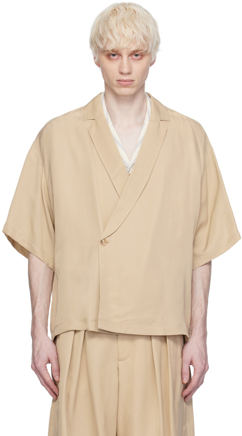 Рубашка с запахом и воротником-стойкой King & Tuckfield
Рубашка с запахом и воротником-стойкой King & Tuckfield