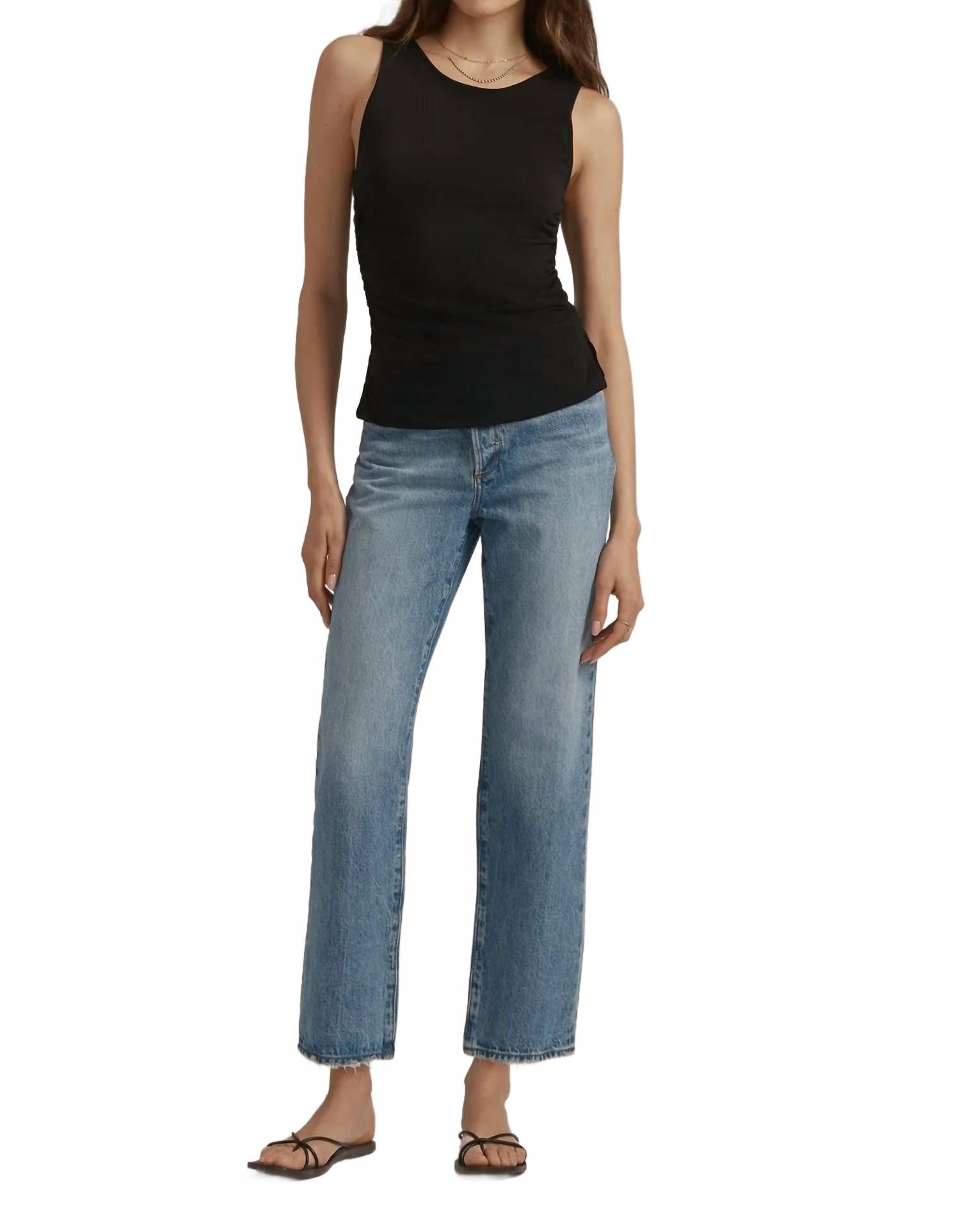 Черный топ "Смус оператор" Favorite Daughter
Черный топ "Смус оператор" Favorite Daughter