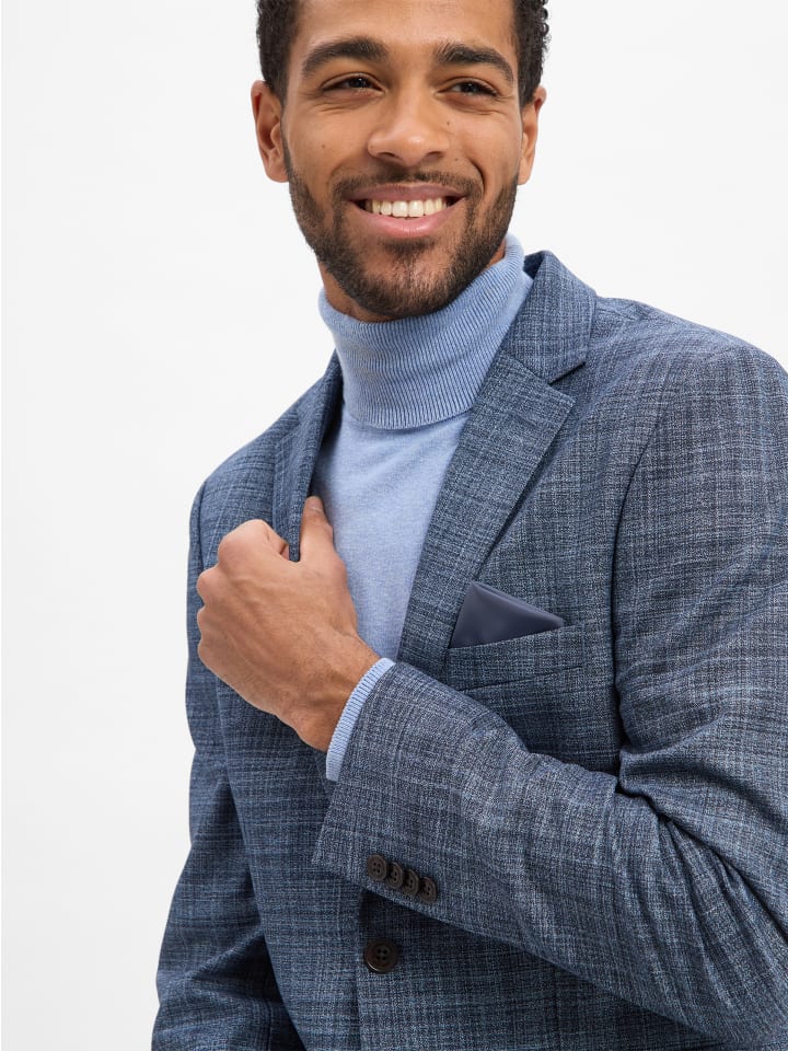 Куртка Стивена синего цвета Andrew James
Куртка Стивена синего цвета Andrew James