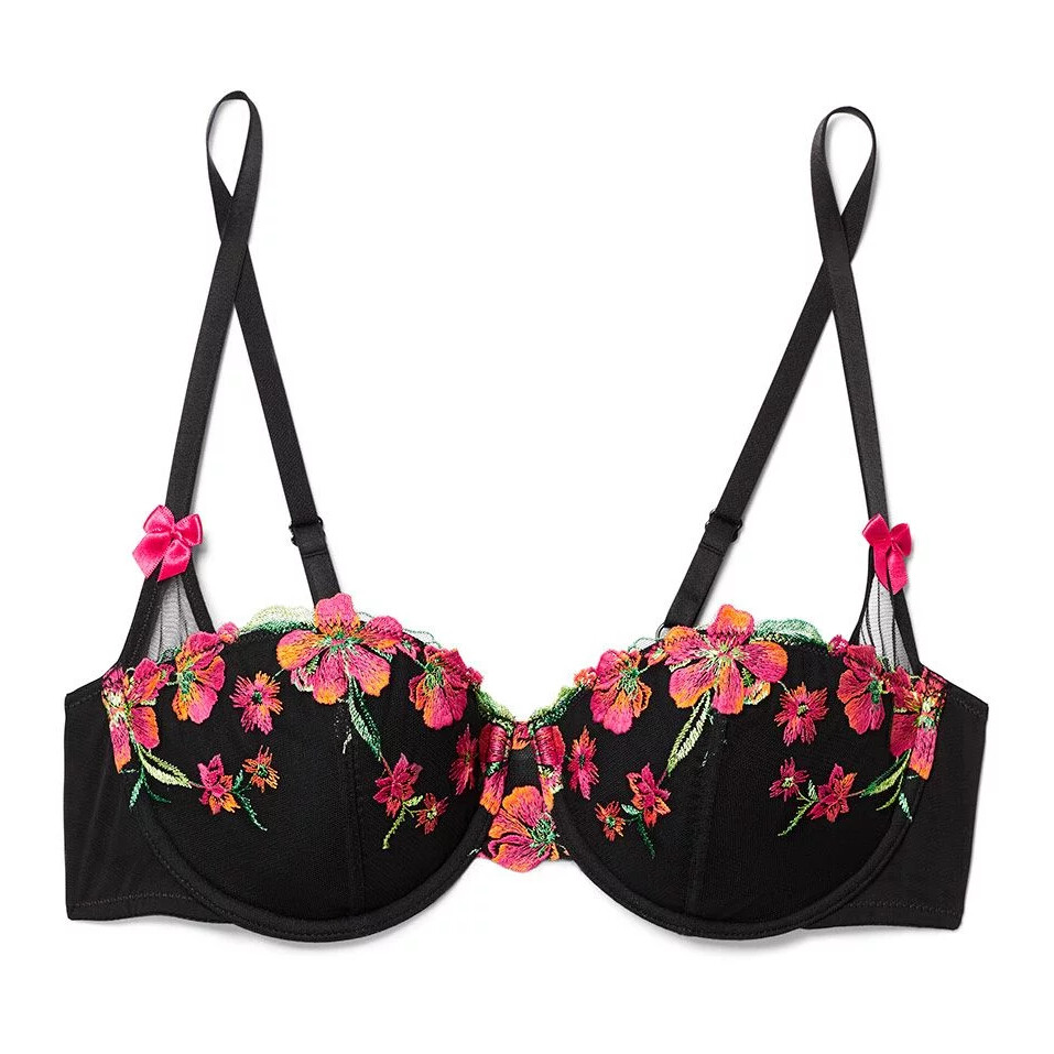 Бюстгальтер Adore Me Daphne Balconette Plus, черный/оранжевый
Бюстгальтер Adore Me Daphne Balconette Plus, черный/оранжевый