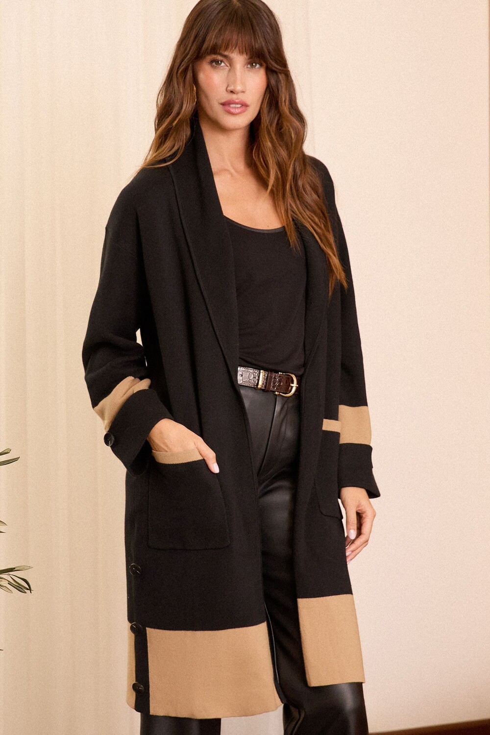 Уютный кардиган Love & Roses, синий
Уютный кардиган Love & Roses, синий