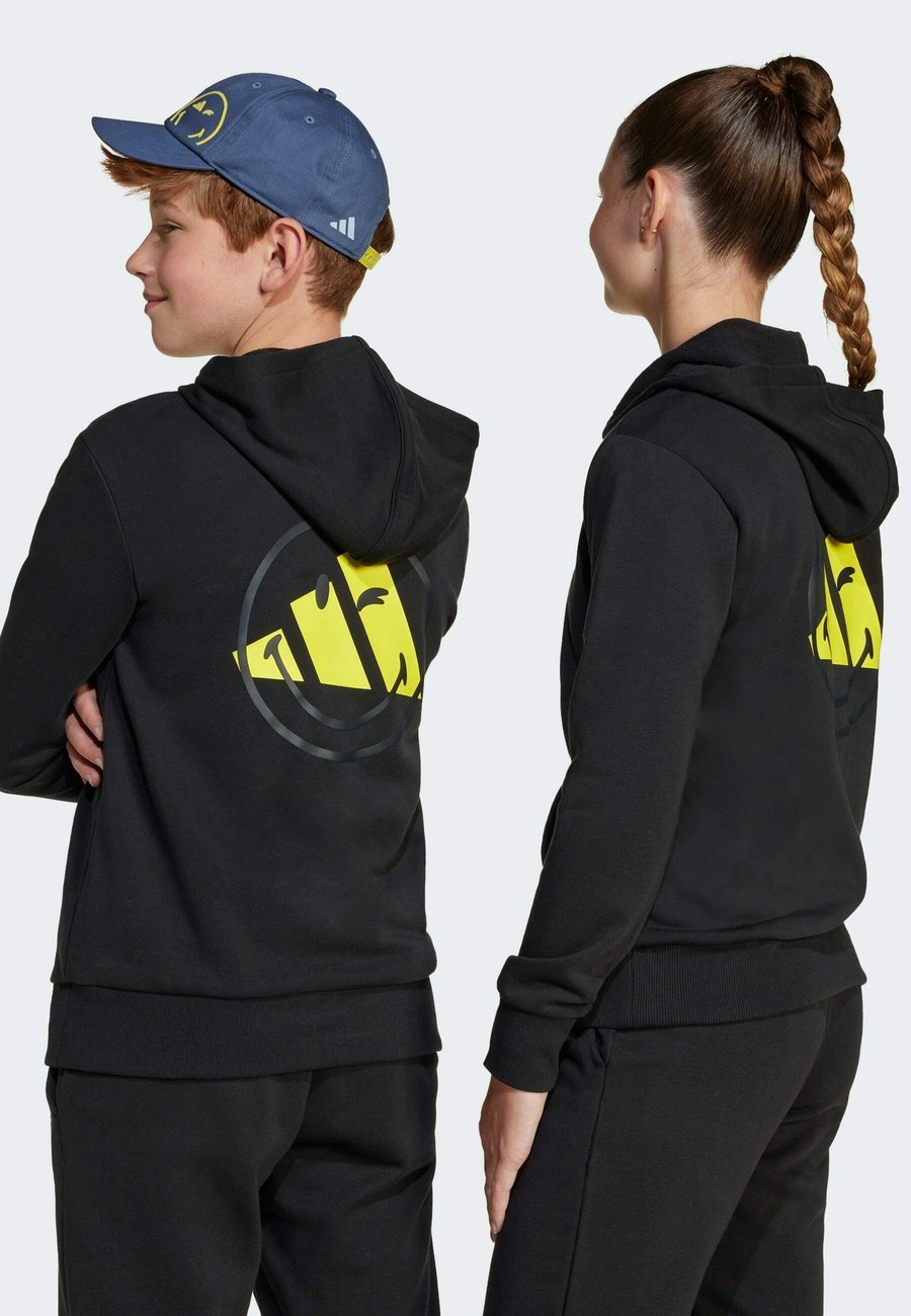Худи Adidas Sportswear SMILEYWORLD KIDS, Black Bright Yellow/Black
Худи Adidas Sportswear SMILEYWORLD KIDS, Black Bright Yellow/Black