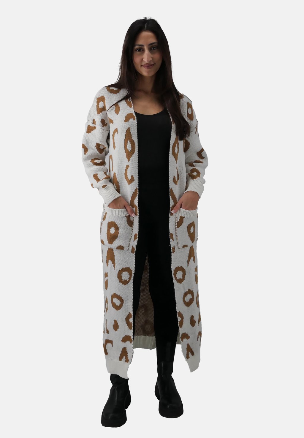 Кардиган Elara, цвет Weiß
Кардиган Elara, цвет Weiß