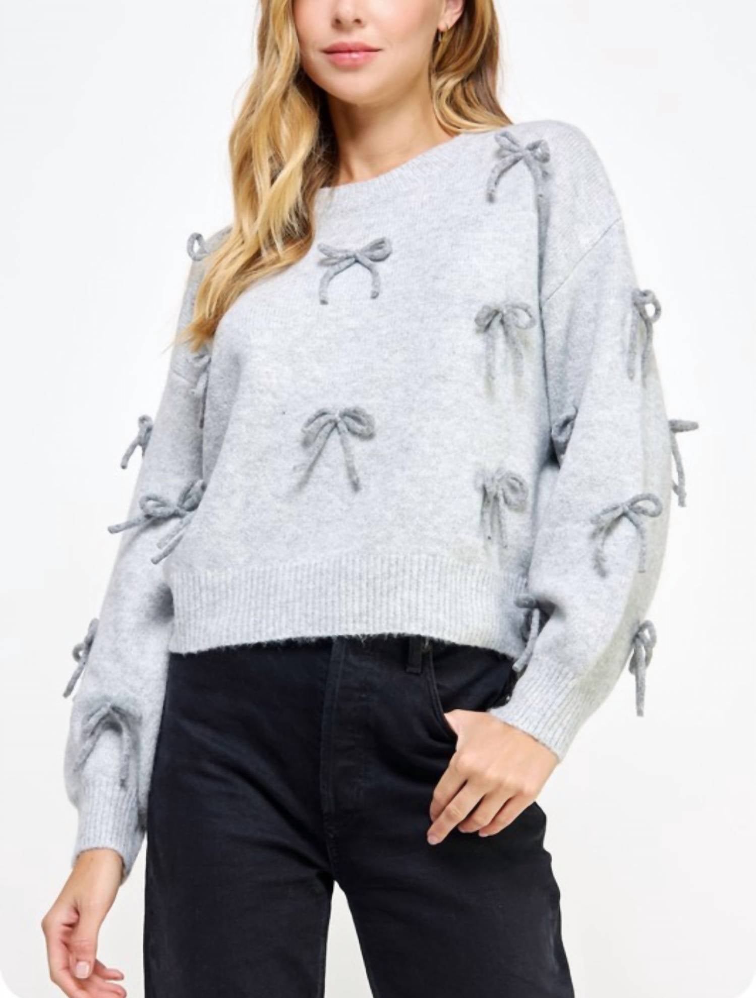 Свитер с бантом в сером цвете Strut & Bolt, серый
Свитер с бантом в сером цвете Strut & Bolt, серый