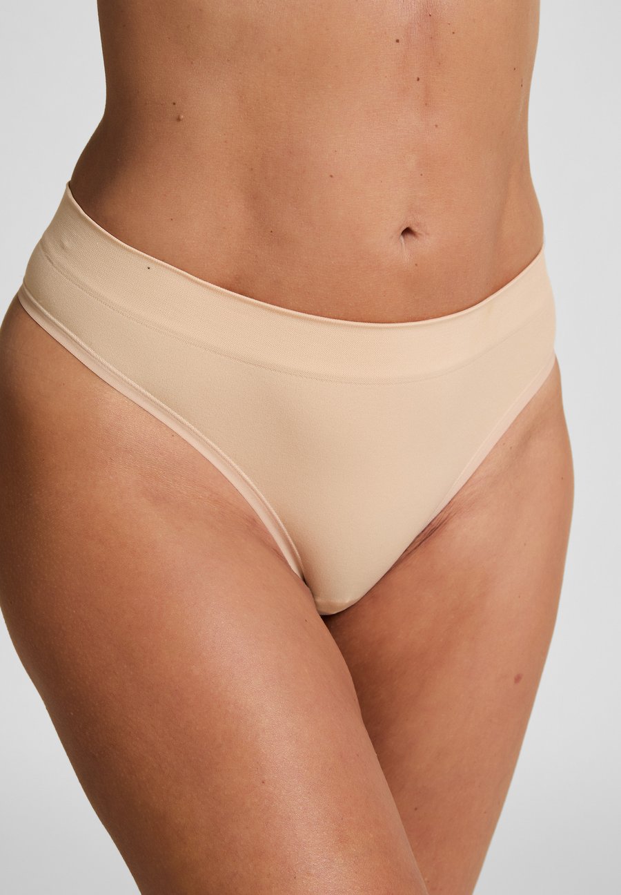 Трусы Hunkemöller Thong, Beige
Трусы Hunkemöller Thong, Beige