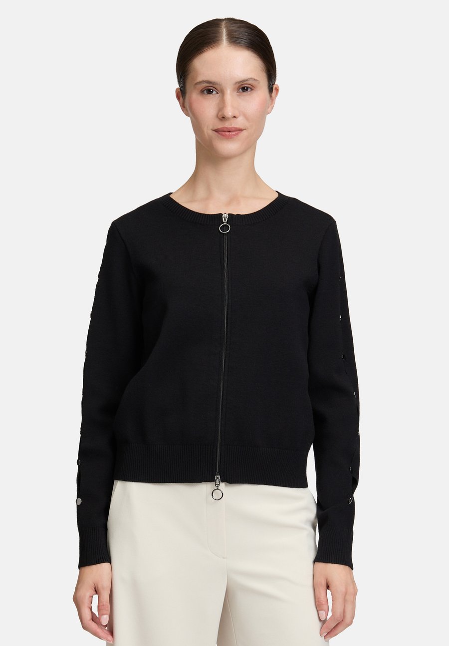 Кардиган Betty Barclay Cardigan, Schwarz/Black
Кардиган Betty Barclay Cardigan, Schwarz/Black