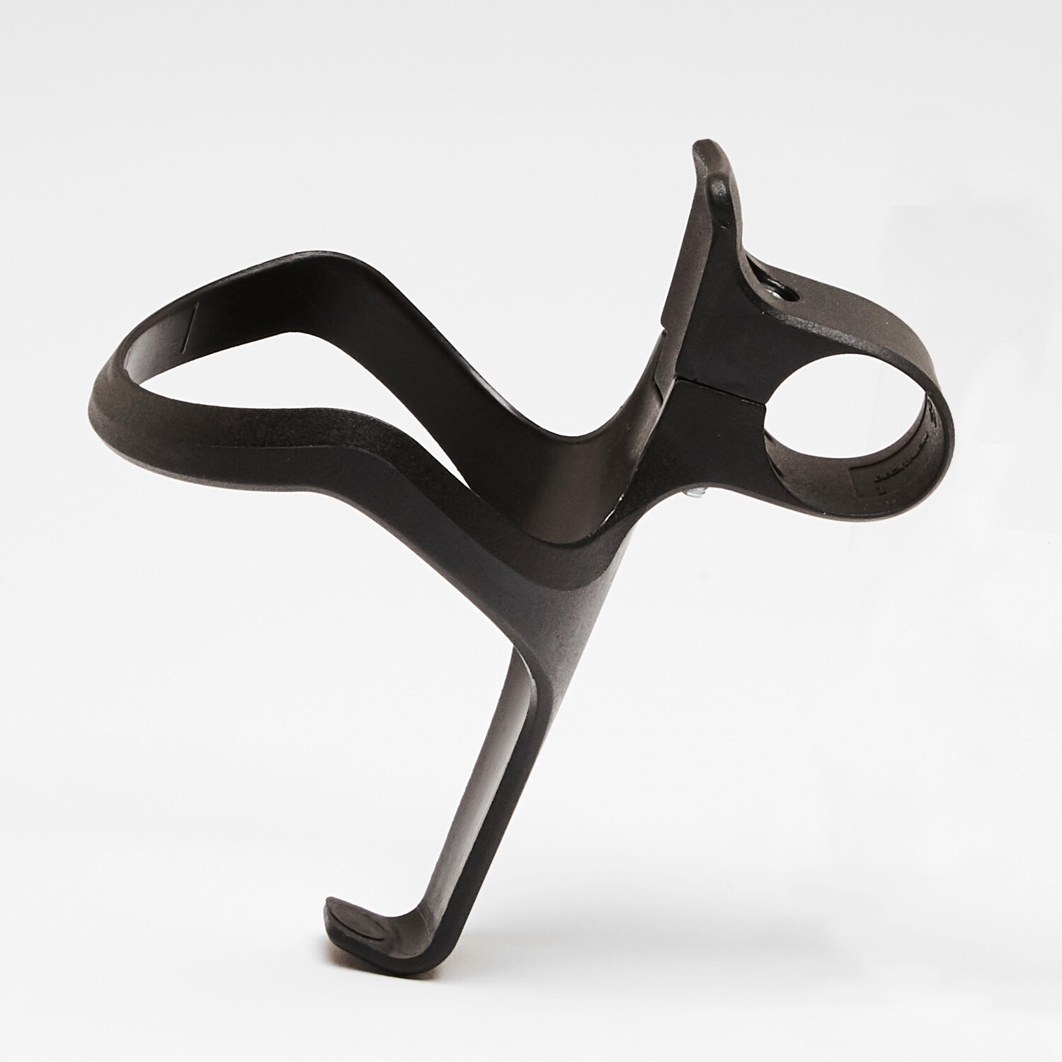 Флягодержатель на руль велосипеда детский Btwin
Флягодержатель на руль велосипеда детский Btwin