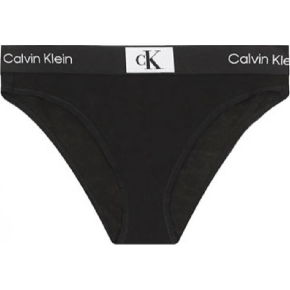 Calvin Klein Женские трусы 1 упаковка Black
Calvin Klein Женские трусы 1 упаковка Black