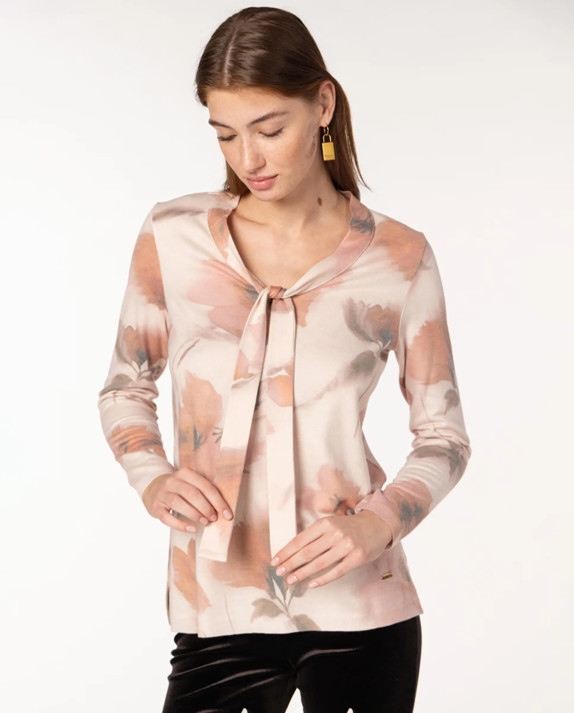 Женский свитер с узором "гусиная лапка" и воротником-узлом Naulover, розовый
Женский свитер с узором "гусиная лапка" и воротником-узлом Naulover, розовый