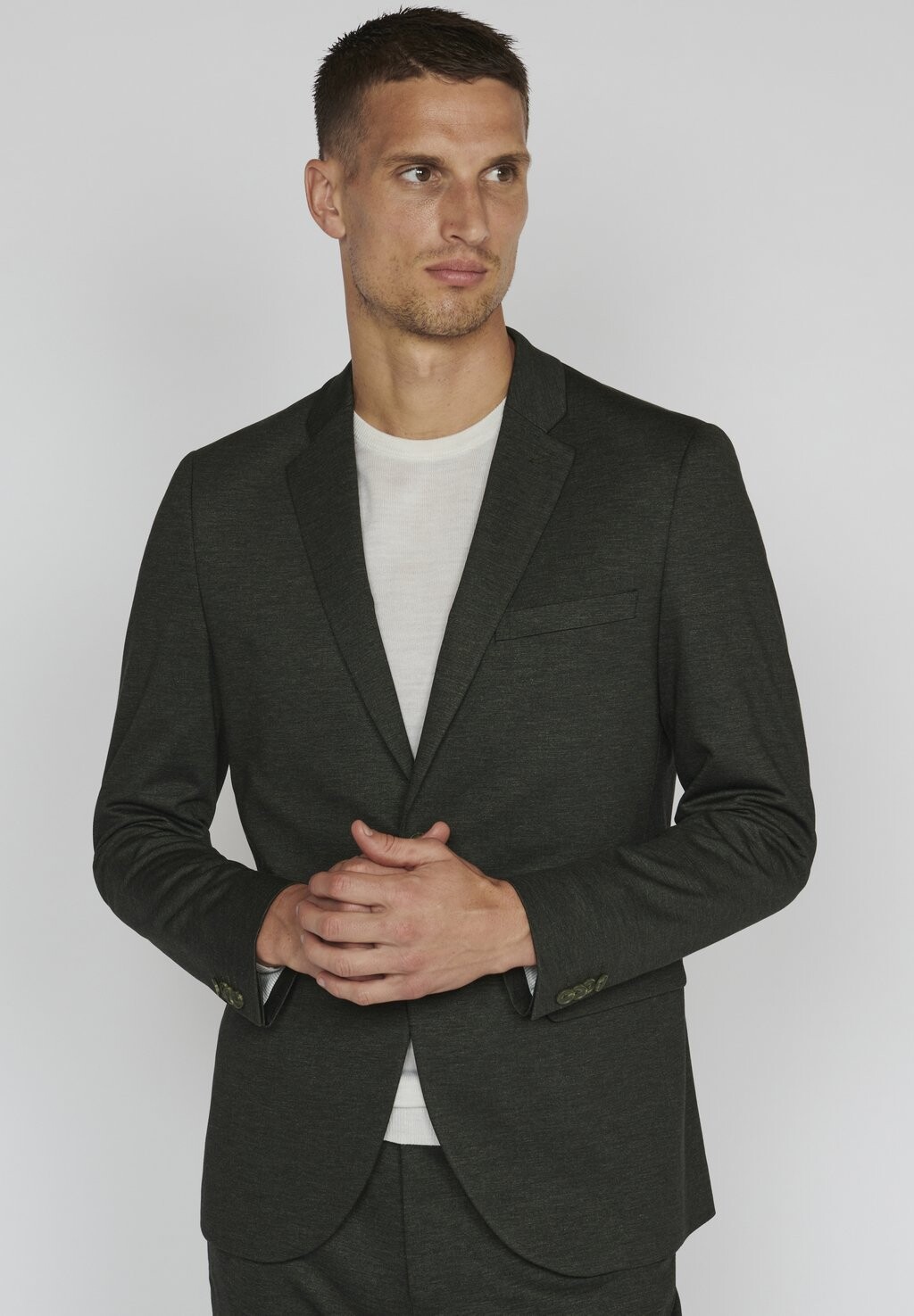 Пиджак GEORGE Matinique, цвет forest night
Пиджак GEORGE Matinique, цвет forest night