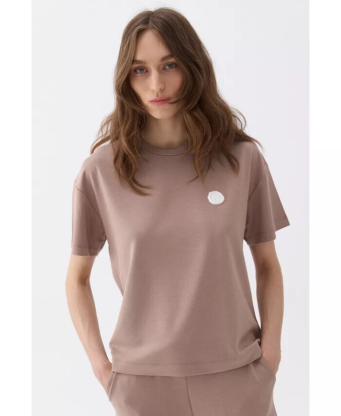 Женская базовая футболка с логотипом NOCTURNE, бежевый
Женская базовая футболка с логотипом NOCTURNE, бежевый