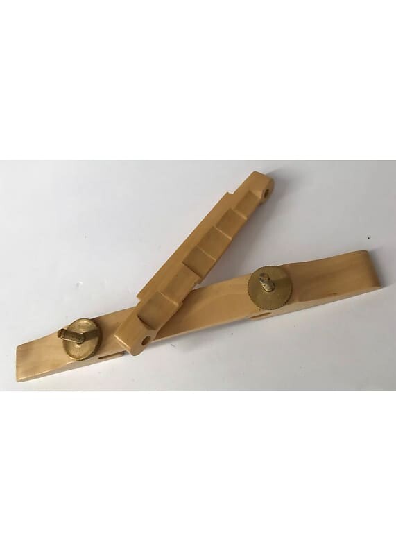 Гитарный бридж Gibson Archtop Archtop Indian Boxwood Bridge Gold Wheels Posts Natural Earthen Finish Gibson Archtop guitar
Гитарный бридж Gibson Archtop Archtop Indian Boxwood Bridge Gold Wheels Posts Natural Earthen Finish Gibson Archtop guitar