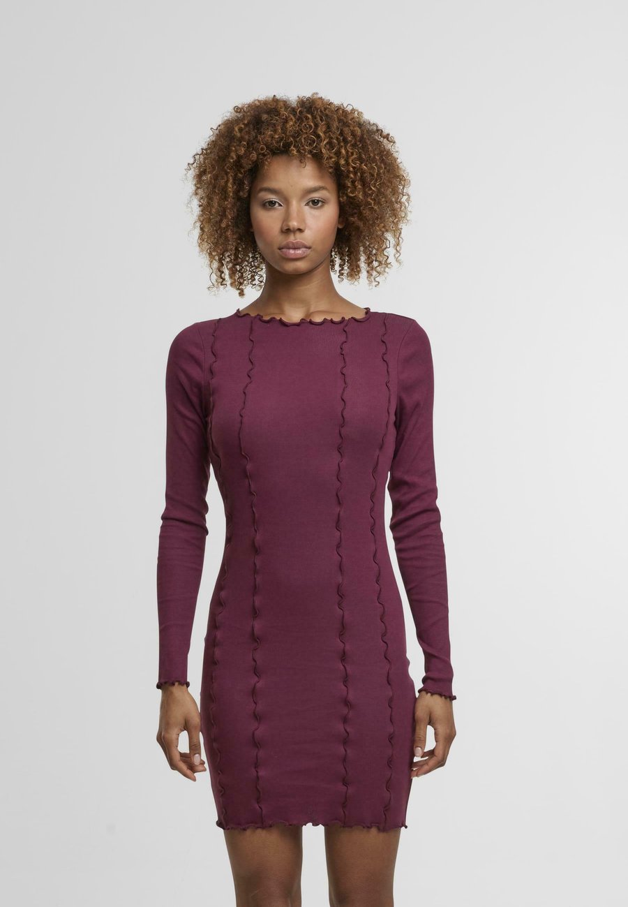 Платье Noisy May Shift dress, Windsor Wine/Bordeaux
Платье Noisy May Shift dress, Windsor Wine/Bordeaux