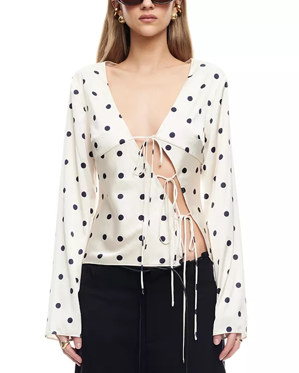 Футболка с длинным рукавом "Мария" Lioness, бежевый
Футболка с длинным рукавом "Мария" Lioness, бежевый