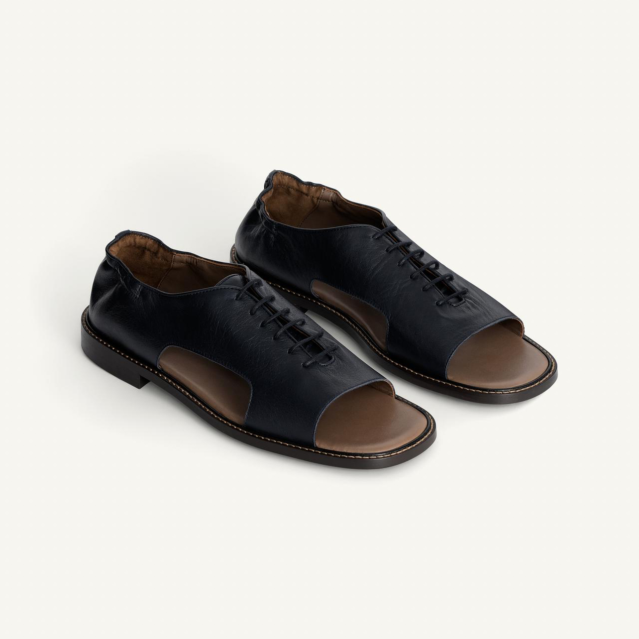 Сандалии Zara Leather, темно-синий
Сандалии Zara Leather, темно-синий