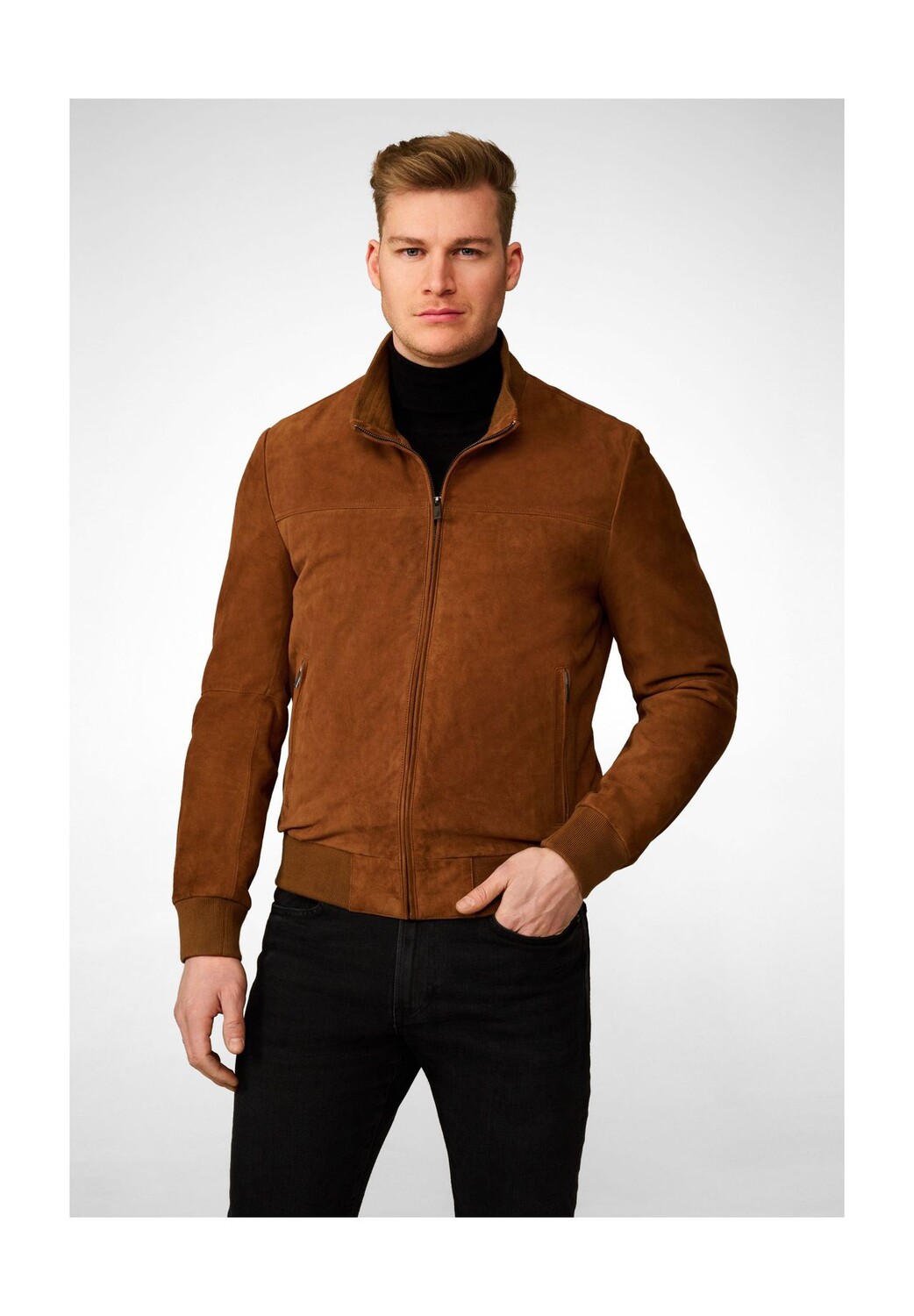 Мужская кожаная куртка Генри из козьего велюра RICANO, цвет Cognac
Мужская кожаная куртка Генри из козьего велюра RICANO, цвет Cognac