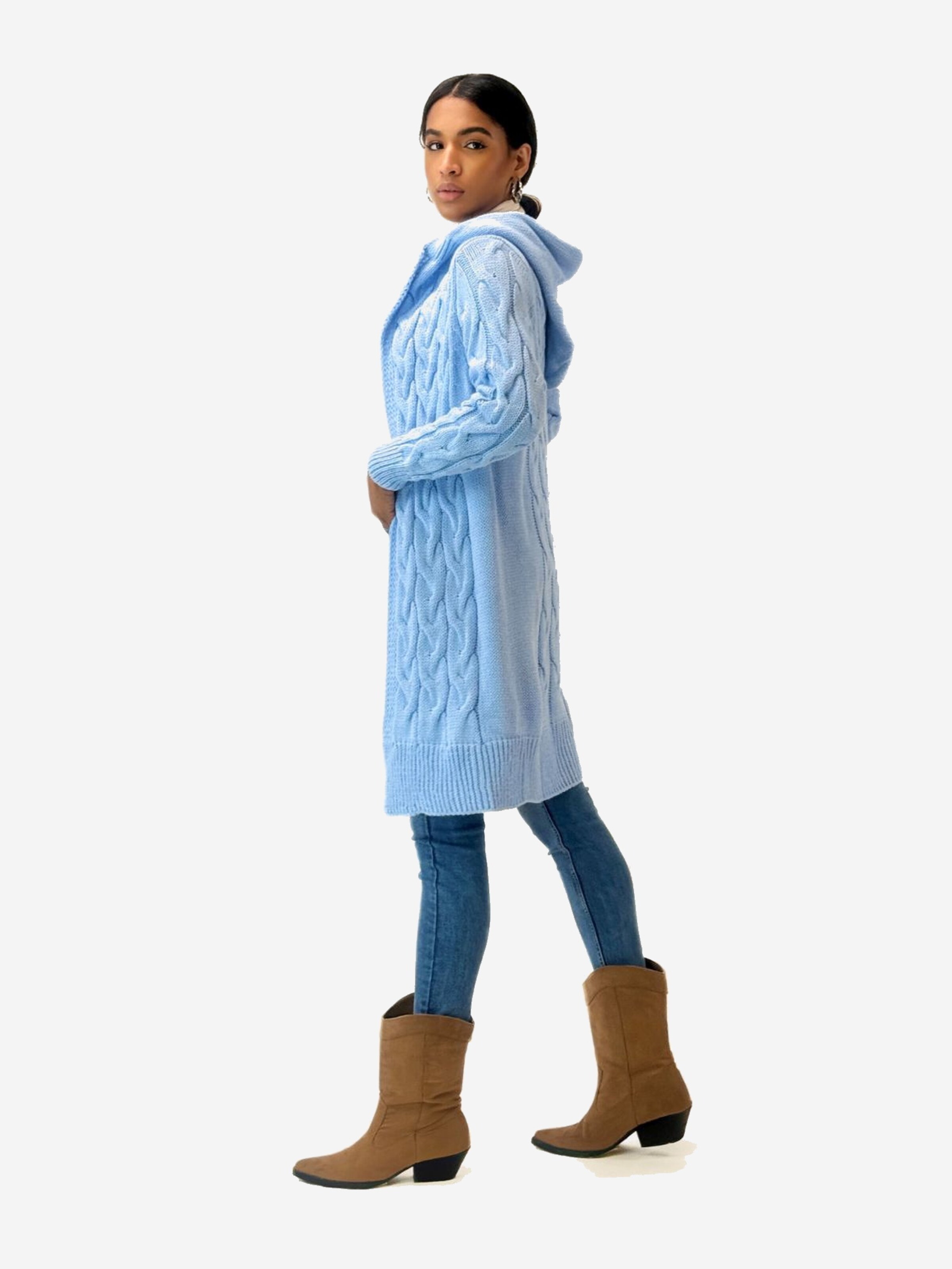 Elara Вязаный кардиган светло-голубого цвета
Elara Вязаный кардиган светло-голубого цвета