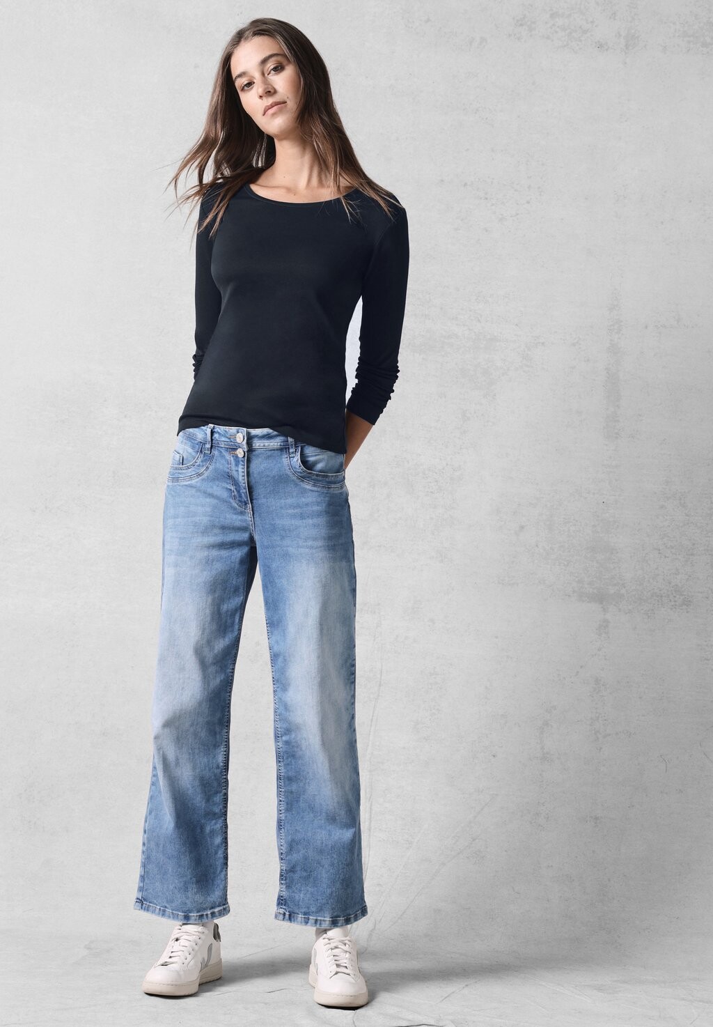 Топ с длинными рукавами Cecil, синий
Топ с длинными рукавами Cecil, синий