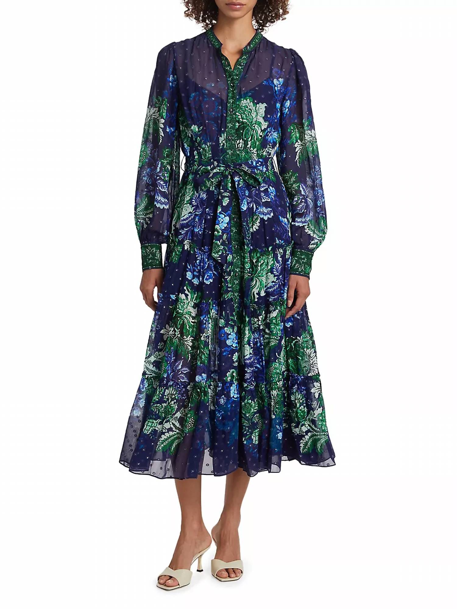 Keva Платье миди с цветочным принтом и завязкой на талии в зелено-голубом цвете Hemant & Nandita
Keva Платье миди с цветочным принтом и завязкой на талии в зелено-голубом цвете Hemant & Nandita